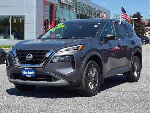 Gun Metallic 2023 Nissan Rogue S