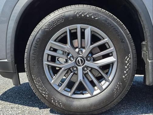 Gun Metallic 2023 Nissan Rogue S