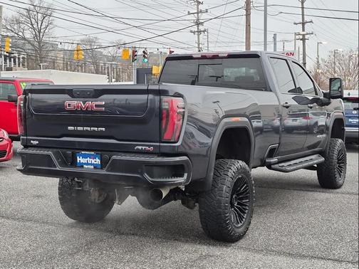 2024 GMC Sierra 3500 AT4