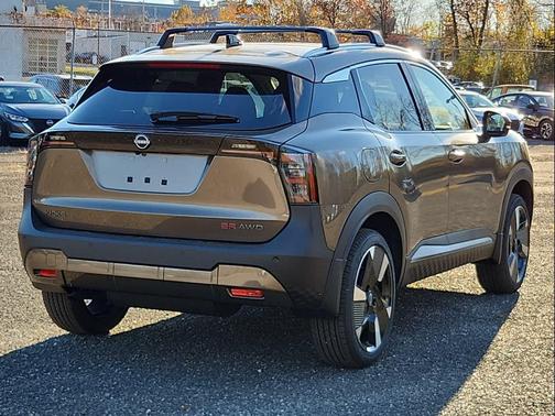2026 Nissan Kicks SR