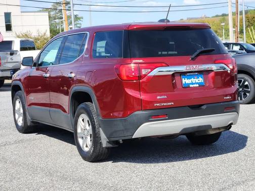 2017 GMC Acadia SLE-1