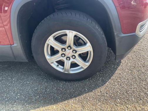 2017 GMC Acadia SLE-1