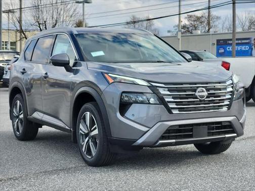 2025 Nissan Rogue SL