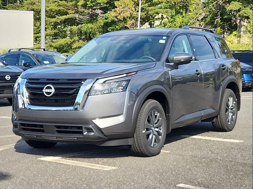2025 Nissan Pathfinder SV 4WD
