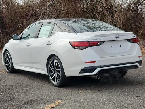 2025 Nissan Sentra SR