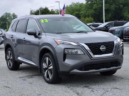 Gun Metallic 2023 Nissan Rogue SL