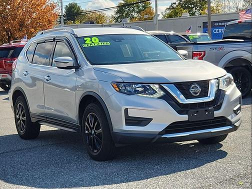 2020 Nissan Rogue SV