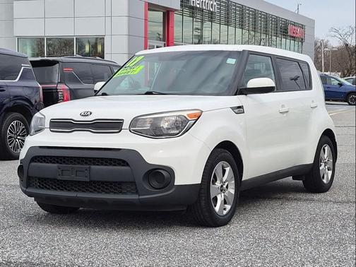 2017 Kia Soul Base