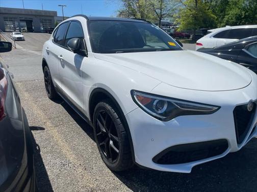 2019 Alfa Romeo Stelvio Ti Sport