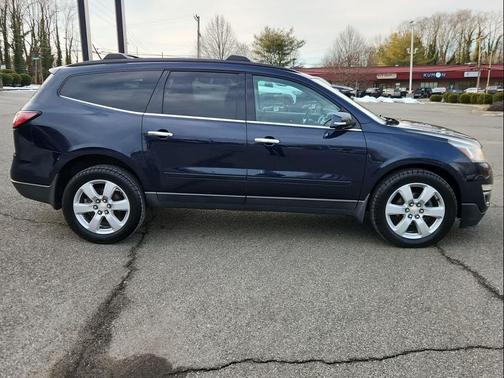 2017 Chevrolet Traverse 1LT