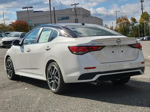 2025 Nissan Sentra SR