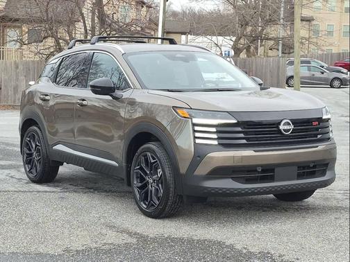 2026 Nissan Kicks SR