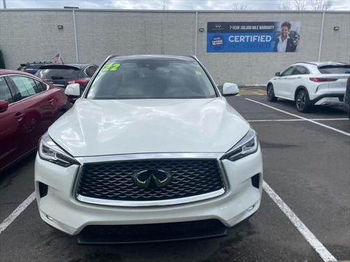 2022 INFINITI QX50 LUXE AWD