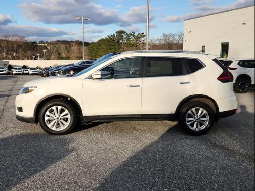 2018 Nissan Rogue S