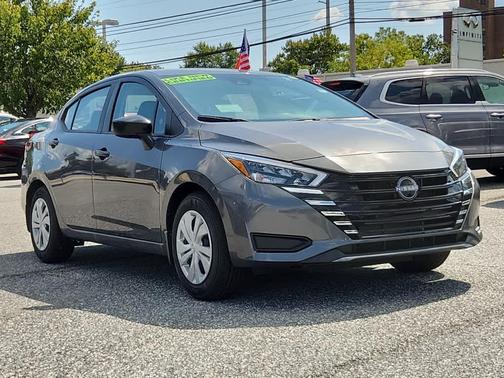 2025 Nissan Versa 1.6 S