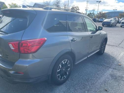 2020 Nissan Pathfinder SV 4WD