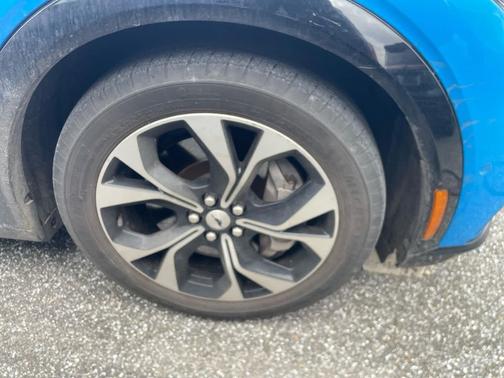 2022 Ford Mustang Mach-E Premium