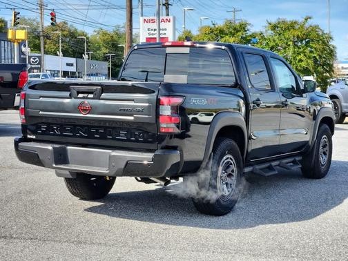 2025 Nissan Frontier PRO-4X