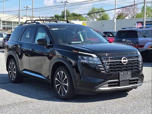 Super Black 2026 Nissan Pathfinder Platinum
