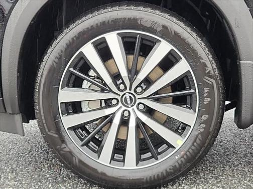 2025 Nissan Pathfinder Platinum 4WD