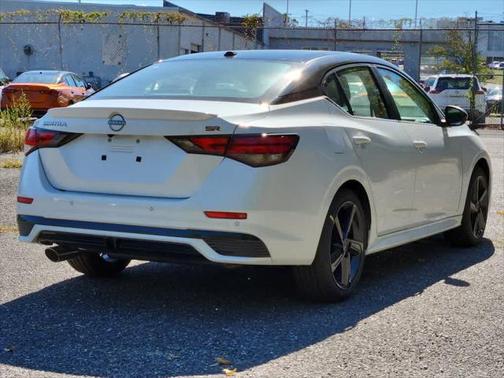 2025 Nissan Sentra SR