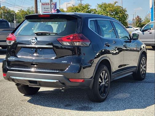2019 Nissan Rogue S