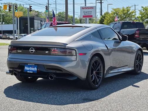 Gun Metallic 2024 Nissan Z Performance Auto