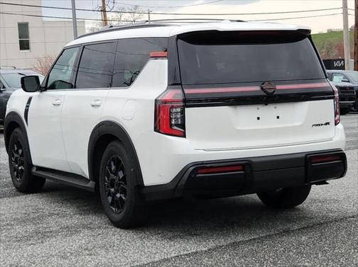 2025 Nissan Armada PRO-4X 4WD
