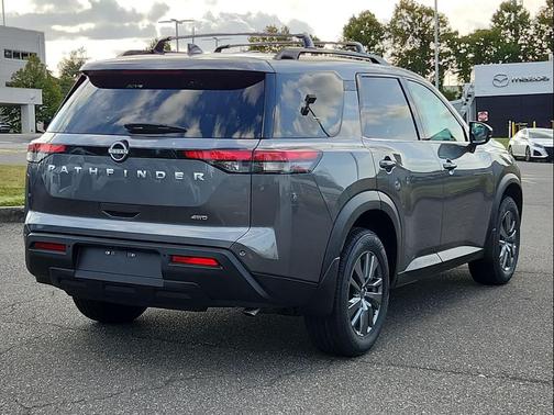 2025 Nissan Pathfinder SV 4WD