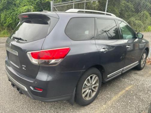2014 Nissan Pathfinder SL