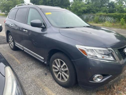 2014 Nissan Pathfinder SL