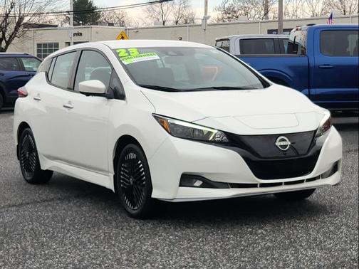2023 Nissan Leaf SV PLUS 60 kWh