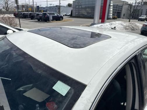 2016 Volkswagen Passat 1.8T SE w/Technology