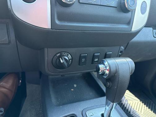 Navy Blue 2011 Nissan Frontier SV