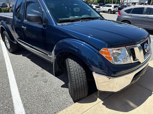 Navy Blue 2011 Nissan Frontier SV