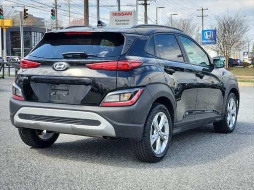 2022 Hyundai KONA SEL
