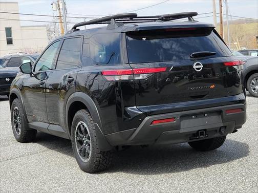 2025 Nissan Pathfinder Rock Creek 4WD