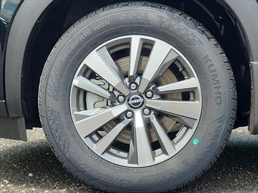 2025 Nissan Pathfinder SL 4WD