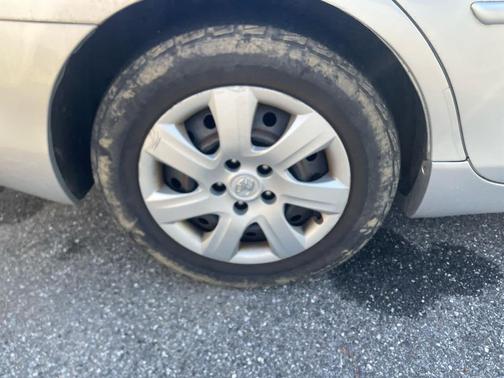 2010 Toyota Camry LE