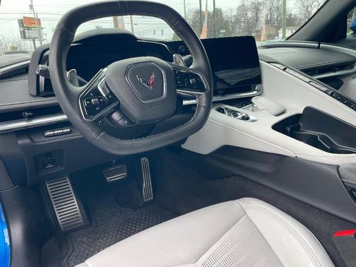 2024 Chevrolet Corvette Stingray w/2LT