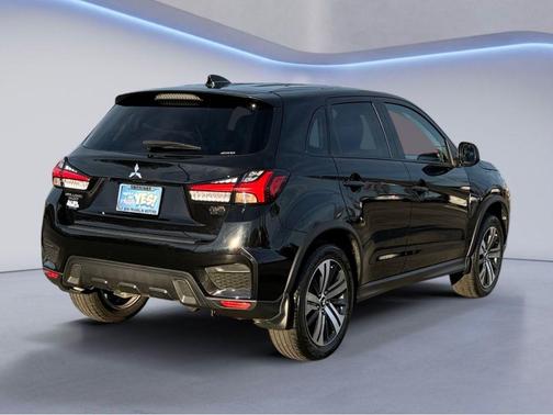 2023 Mitsubishi Outlander Sport LE