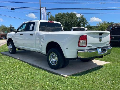 2023 RAM 3500 Big Horn