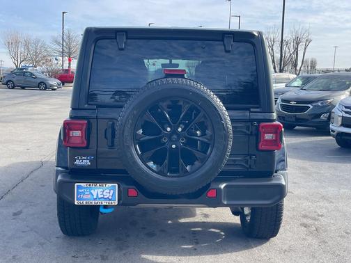 2022 Jeep Wrangler Unlimited 4xe Sahara