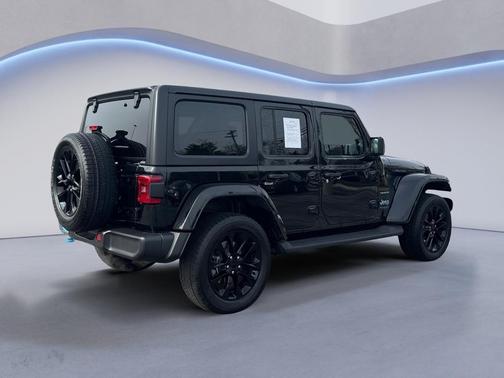 2022 Jeep Wrangler Unlimited 4xe Sahara