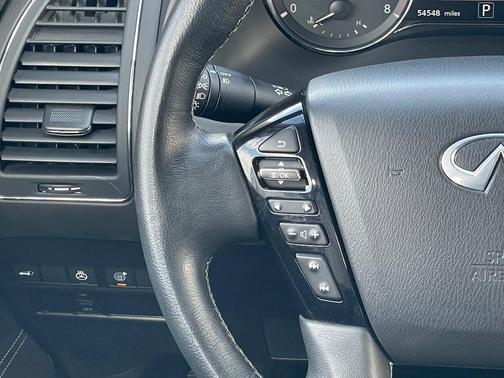 2023 INFINITI QX80 Luxe