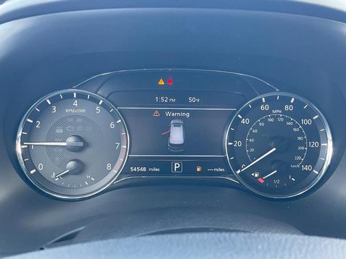 2023 INFINITI QX80 Luxe