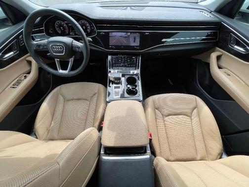 2023 Audi Q8 55 Premium Plus