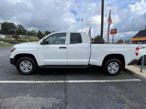 2019 Toyota Tundra SR