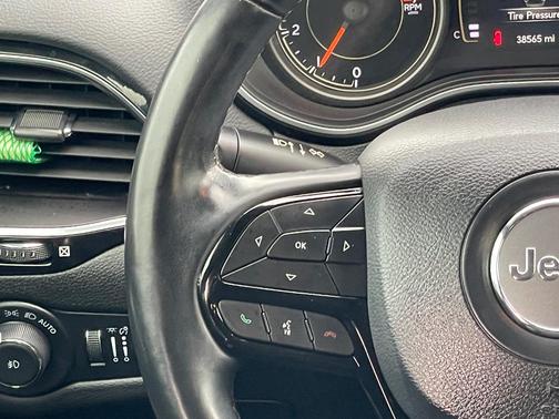 2021 Jeep Cherokee Latitude Plus