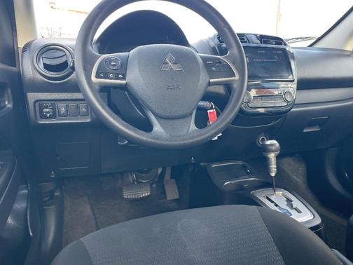 2024 Mitsubishi Mirage G4 LE